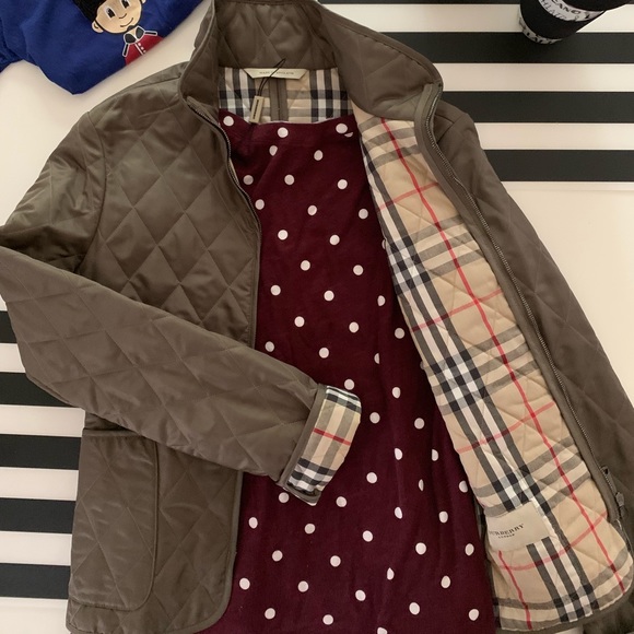 (New) Burberry Quilted Jacket - Picture 4 of 5